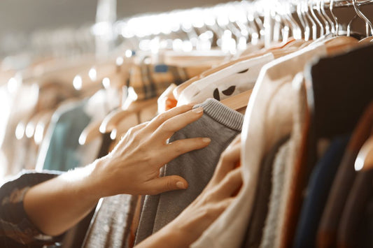 Your Guide to Rent Clothes UK and Unlock Your Dream Wardrobe