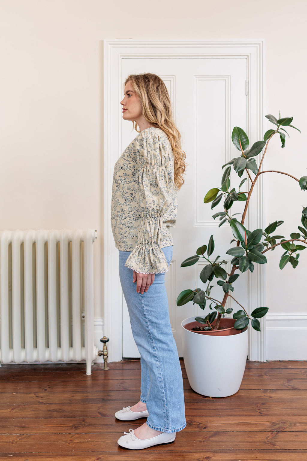 The Ledger Top in hand block printed indigo floral kala cotton, detail view